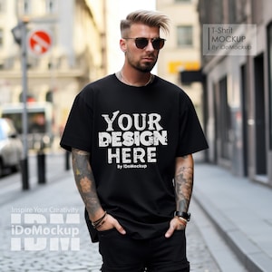 Mockup di maglietta unisex Black Comfort Colors 1717, t-shirt oversize nera moda uomo mock up, modello uomo, stile moda casual Street Cool