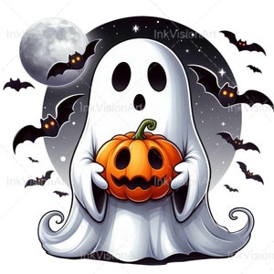 Könnte beinhalten: Cartoon-Geist, der einen orangefarbenen Kürbis hält, umgeben von Fledermäusen und einem Vollmond. Der Geist ist weiß mit schwarzen Augen und Mund. Der Hintergrund ist ein dunkler Nachthimmel mit Sternen. Halloween-Illustration.