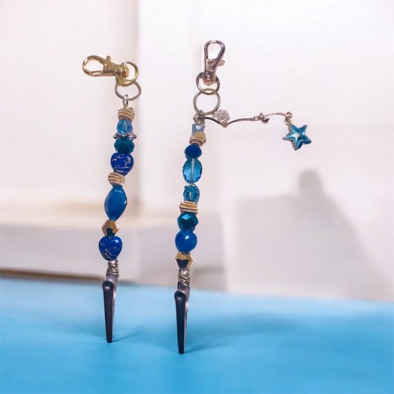ATM Card Clip, Long Nail Card Clip, charmed Keychain, Card Grabber all in one, bracelet helper,