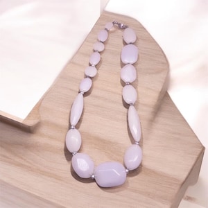 Vintage White Glass Bead Necklace | Mid-Century Thermoset Statement Jewelry | 1950s Mod Geometric Beads | Retro White Beaded Choker