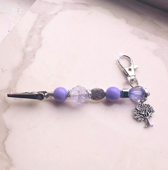 ATM Card Clip, cute Accessory Long Nail Helper, Debit Card Grabber, Bracelet Buddy, multi-purpose clip, beaded handmade clip art