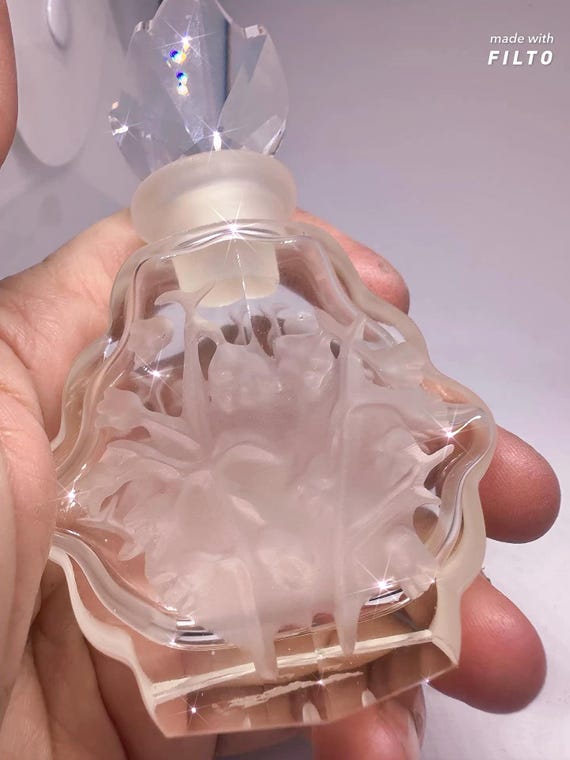 Vintage Crystal Flame Perfume Bottle – Frosted Glass Art Deco Vanity Decor, Cut Glass Stopper, Rare Collectible Gift for He