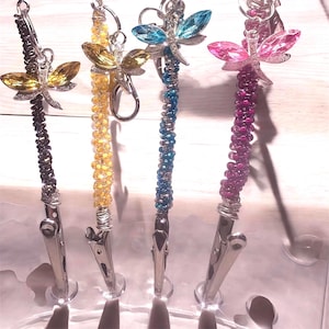 Atm card clip bracelet helper, bracelet buddy Long nail helper , debit card grabber glass Czech seed beaded rhinestone dragon fly