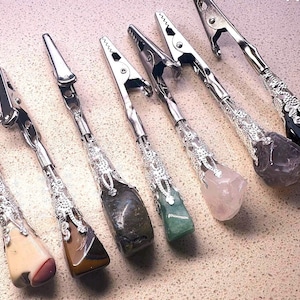 Echte reiki-edelsteenkaartclips, amethist-atm-kaartclips, lange nagelhelper, armbandhelper, multifunctionele clip armbandbuddy,
