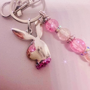 Clip Playboy pinautomaat, helper lange nagel sprankelende glitter rozenkwarts, strassteentjes, helper armband buddy