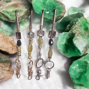 Elegante smaragdgroene kristallen clip - stijlvol accessoire voor kaarten, sigaretten en meer