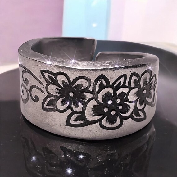 Bold Floral Spoon Ring – Wide Band Engraved Flower Ring, Upcycled Silverware Jewelry, Adjustable Boho Statement Ring