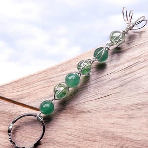 ATM-kaartclip draadgewikkelde jade clip – lange nagelhulp, groene kralen debetgrijper, rookclip, sleutelhangerhouder, spiritueel cadeau voor haar
