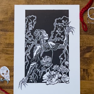 Laudna Critical Role print, black and white Laudna and Imogen linocut poster, minimalist critical role art
