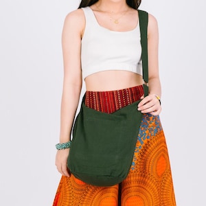 Sac à bandoulière hippie, sac à main, sac à bandoulière pour femme, sac hobo en coton vert forêt avec poche zippée, sacoche bohème cadeau décontracté pour elle