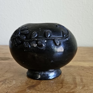 Vintage Oaxaca Dona Rosa Black Clay Pottery Vase