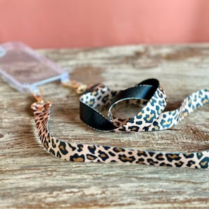 Chaîne de téléphone portable universelle, bracelet, cordon, dragonne, chaîne de téléphone portable, cordon à motif léopard, mousqueton doré, cadeau pour elle
