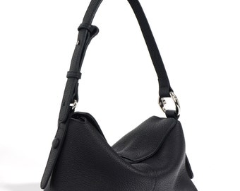 Women Handbag, Leather Pillow Bag for Women, Adjustable shoulder strap, Leather Handbag, Spacious Interior Holds all your Daily Essentials