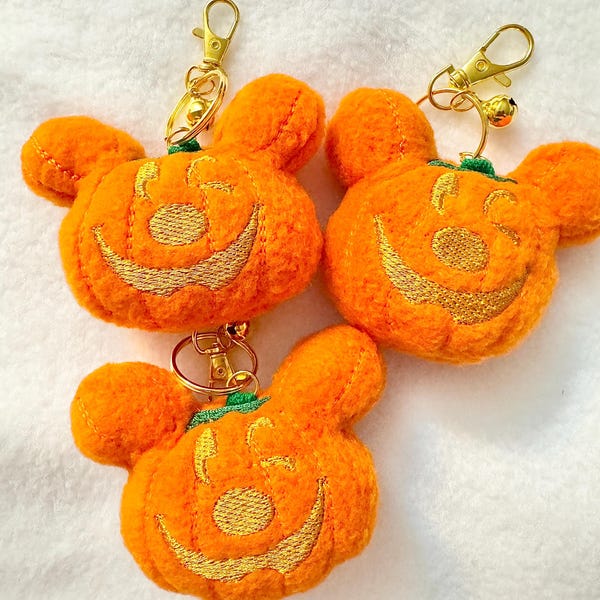 Pumpkin Mickey/ Blinky/ Mickey/ Mickey Mouse pumpkin/ bag charm/ keychain