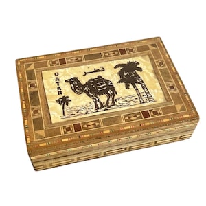 Wooden Inlaid Trinket Jewelry Quatar Hinged Box with Mother of Pearl