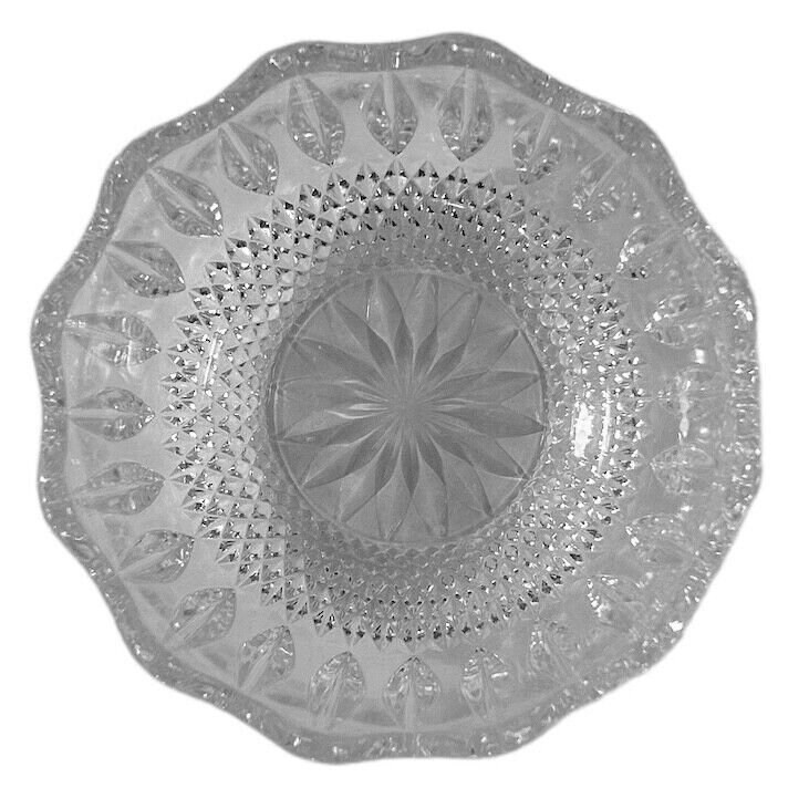 Vintage 25% Lead Crystal Bowl Clear Cut Glass Scalloped
