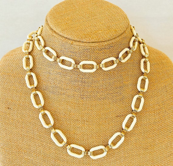 Classic signed Talbots metal oval link necklace. - image 1