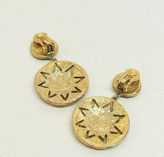 Vintage statement clip on earrings. - image 2