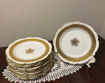 Jean Pouyat Limoges France Plate Set of 11 Gold Pattern and Scalloped Rim 7.5” Diameter