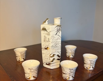 VTG Kutani Sake Set Whistling Bird Porcelain with Gold Pattern Handpainted Japan