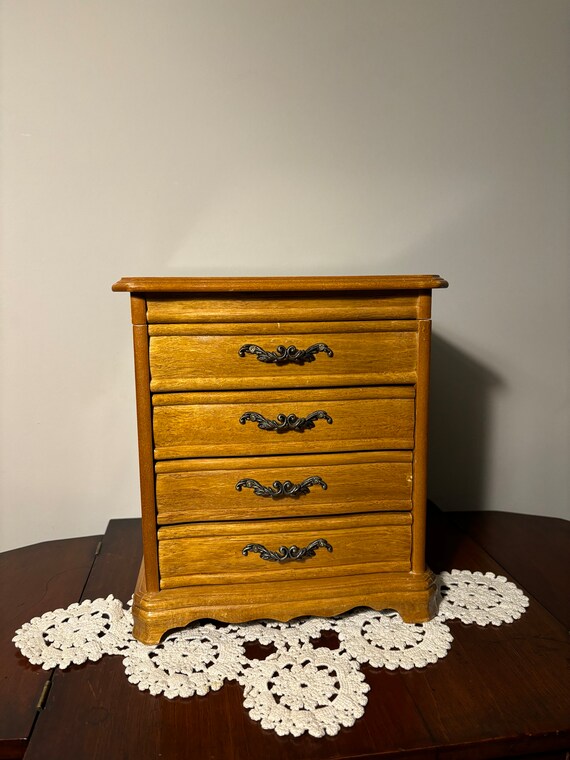 VTG Jewelry Box Wooden 2 Options - image 9