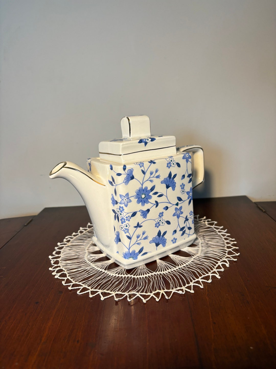 Windsor Teapot Porcelain Blue White and Gold Made in England Rectangle ...