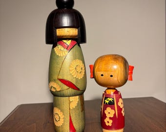 VTG Kokeshi Dolls Japan