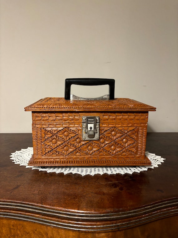 VTG Carved Wood Jewelry Box Cheney England