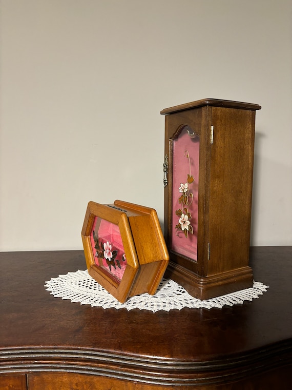 VTG Jewelry Box Wooden with Ornate Glass Door 2 O… - image 2
