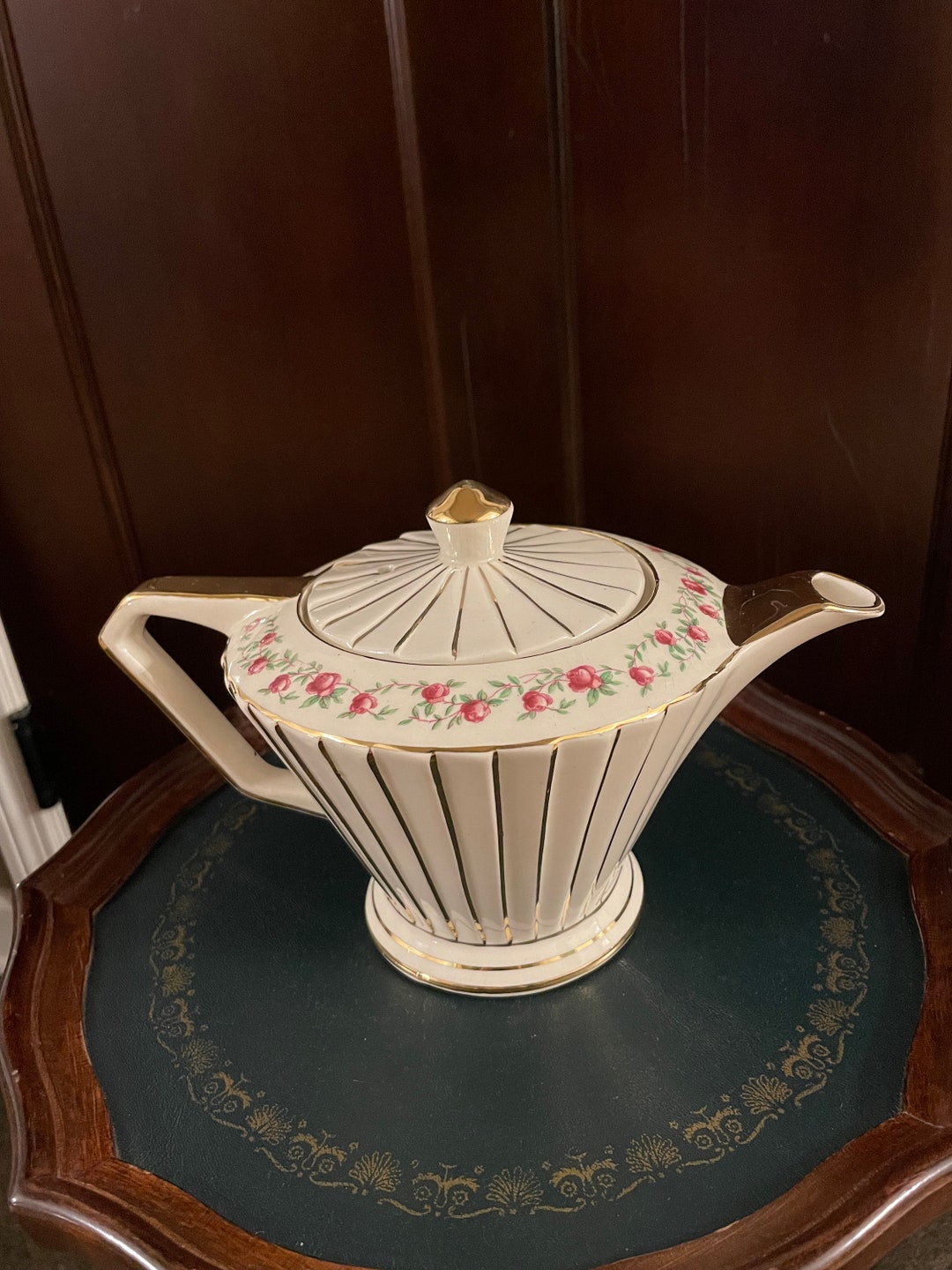 Sadler Art Deco Teapot With Pink Roses and Gold Rim Collectible Teapot