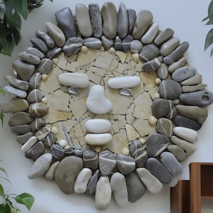 Sun river stones flat pebble stones beach stones stone sculpture decoration made of stones stone plate, stones glued to wood, approx. 60 cm x 60 cm