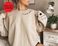 Custom Mama Sweatshirt With Kid Name On Sleeve, Personalized Mom Sweatshirt, Minimalist Momma Hoodie, Gift For Her, Christmas Gift For Mom