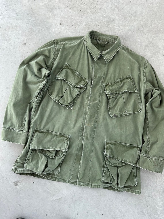 Vintage 1970s Vietnam Era USMC Jungle Jacket - image 2