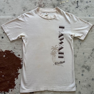 Vintage 1970s Hawaii Aloha Distressed Hanes Beefy-T T-Shirt