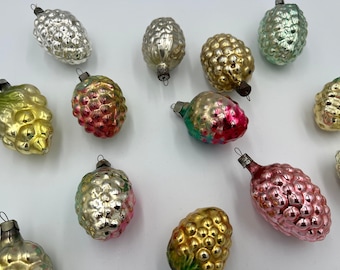 Grape, Christmas tree decorations, Xmas Home Decor, Glass Christmas ornaments, Christmas 1950s glass vintage ornaments