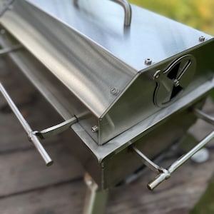 Large tabletop grill with lid! Plancha, barbecue! BBQ! Hibachi grill! Smoker! Portable grill with heavy stainless steel grate!