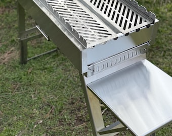 Mangal! Tragbarer Grill mit Beistelltisch und Grillrost. Grillkoffer! Grillrost aus Edelstahl! Grillen!