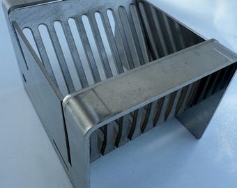 15 und 25 Buchstaben, um sicherzustellen, dass die Ohrringe geöffnet werden. Lassen Sie die Flügel hängen!