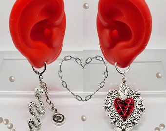 Sacred Heart Cuff Ohrring Set: Gothic Style Ohrring Stack