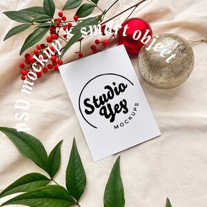 Pacote de cartões de Natal, maquete PSD, proporção 6x4, maquete boho, maquete realista POD, conjunto de convite de casamento, configuração plana, maquete minimalista