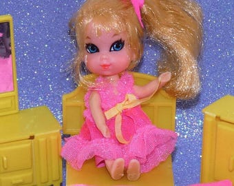 Vintage 1970 Mattel Liddle Kiddle Playhouse GOOD NIGHT Kiddle Doll + Bedroom Set