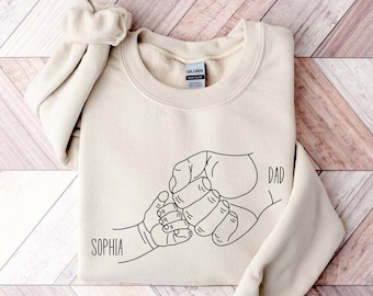 Dad Sweatshirt or Hoodie Personalized with Names, Dad Sweatshirt Children Hand, Expecting Dad Announcement, Father's Day, Gift for New Dad
