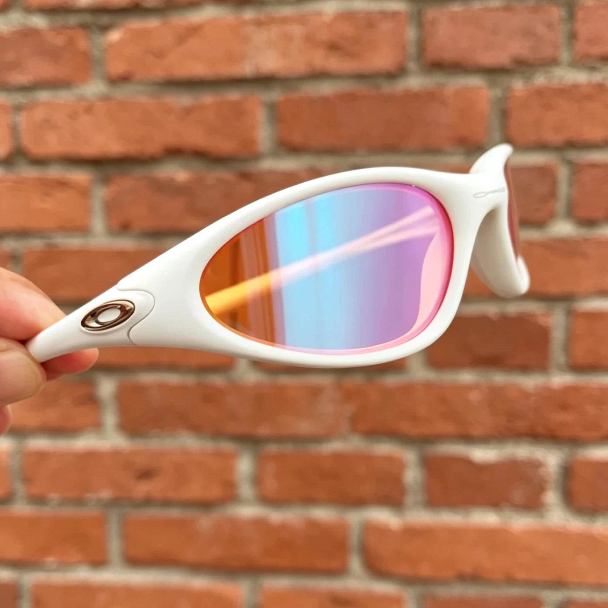 Oakley Minute White - Etsy