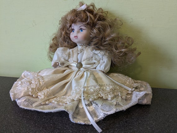 CAPODIMONTE　DOLL Capodimonte Porcelain Doll - Etsy