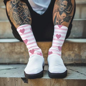 Calcetines de rayas con forma de corazón: calcetines unisex románticos para San Valentín
