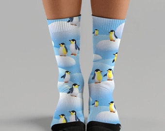 Penguin Socks for Animal Lover Gift Idea Penguin Pattern Blue Socks Gift