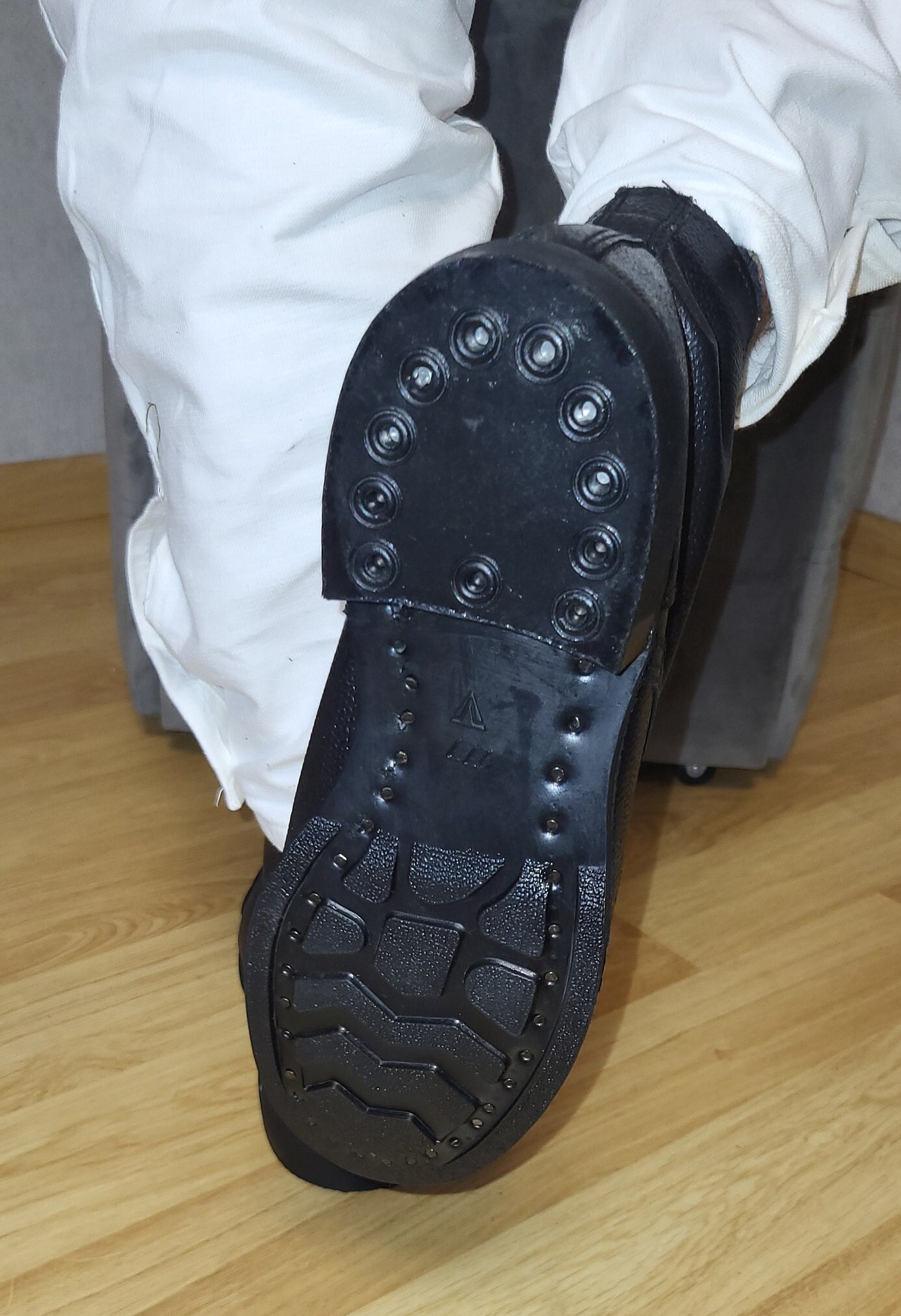 combat boots without laces