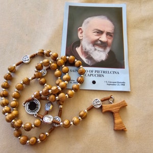 relic relic reliquia Padre Pio rosario rosary