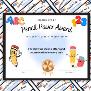 Puede incluir: Un certificado con el texto "Pencil Power Award" e ilustraciones de lápices y una goma de borrar. El certificado está rodeado de otros certificados con varios premios. El certificado está diseñado para mostrar un gran esfuerzo y determinación.