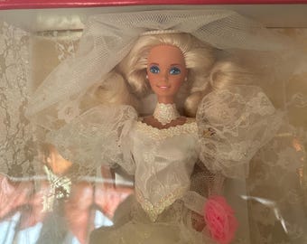 1989 Barbie WEDDING FANTASY Barbie Doll #2125 - Near 1989 Barbie WEDDING FANTASY Barbie Doll #2125 - Near